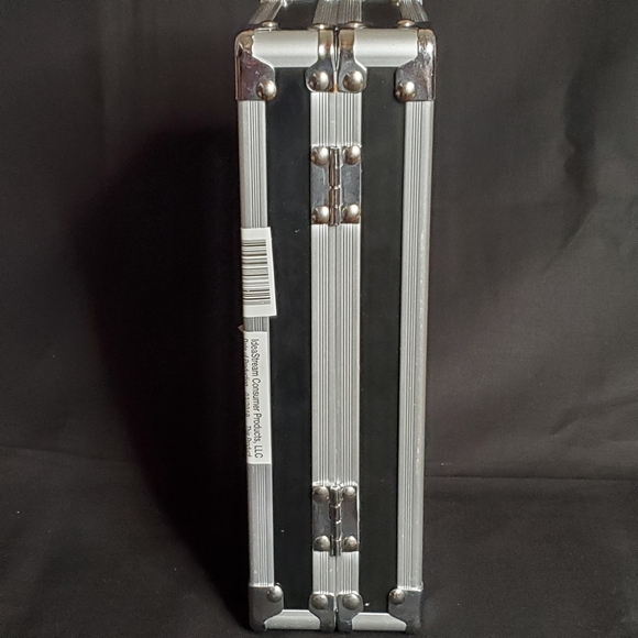 Vaultz 3D Tiger Box - Picture 2 of 8